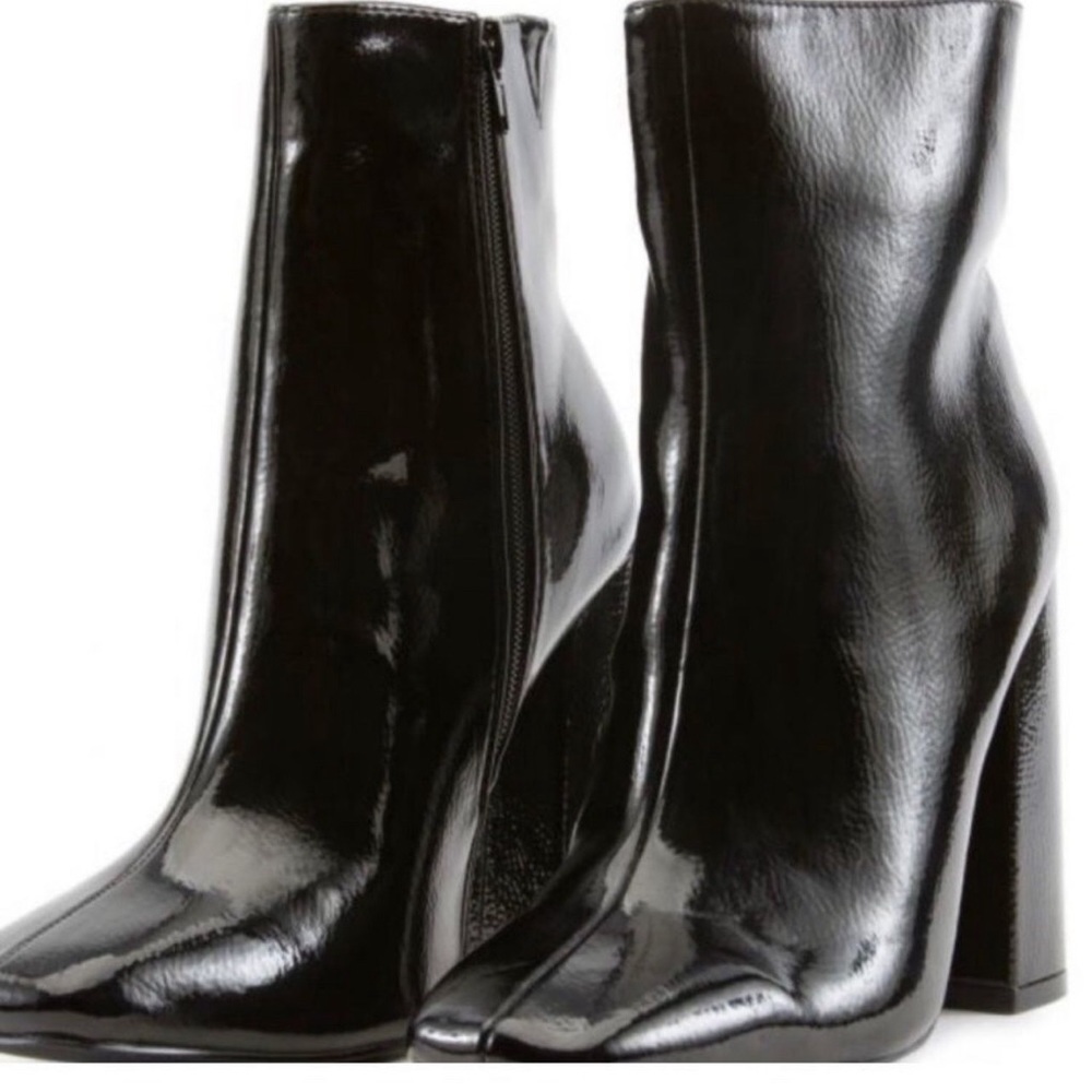 Lilianas Magnum Squared Toe Booties